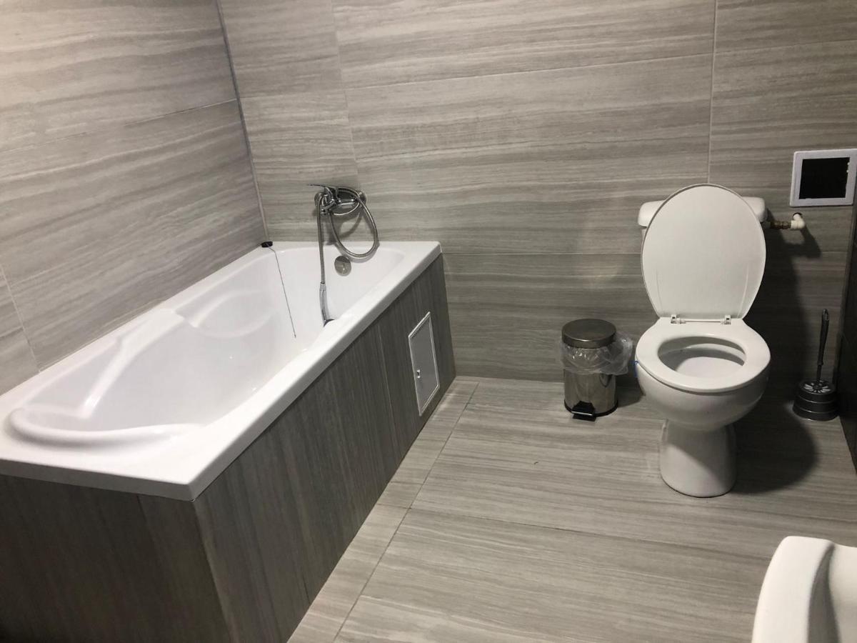 Hotel Aqua Palace Petroşani Dış mekan fotoğraf