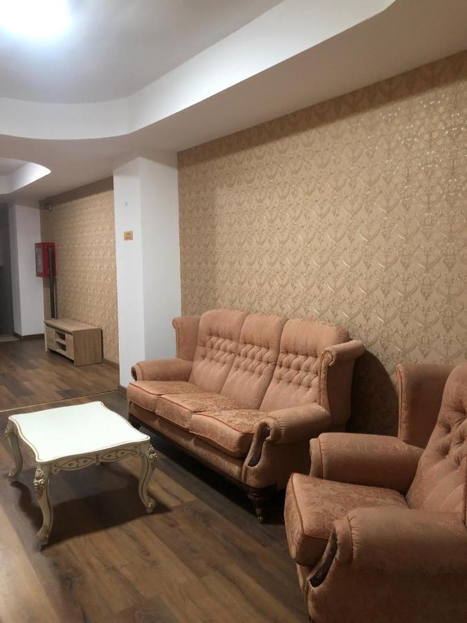 Hotel Aqua Palace Petroşani Dış mekan fotoğraf
